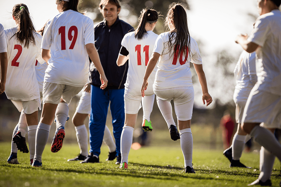 Head-injury risk higher for female soccer players, massive survey